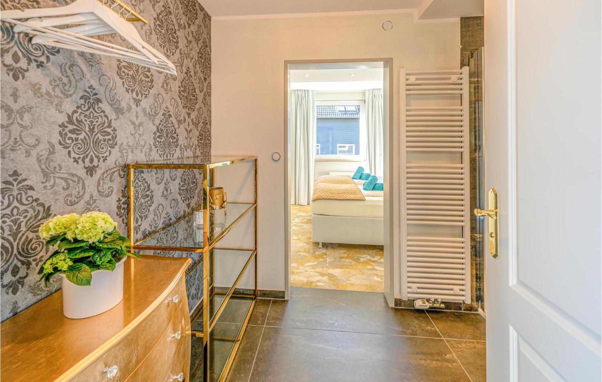 Stunning Apartment In Mettmann With Wifi Kültér fotó